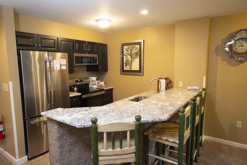 Mountain Lodge at Okemo, A Vail Resorts Property photo 20