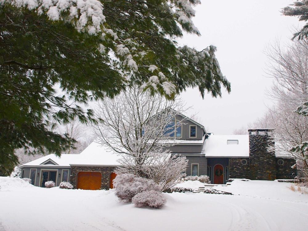 The Mountain Top Inn & Resort photo 33