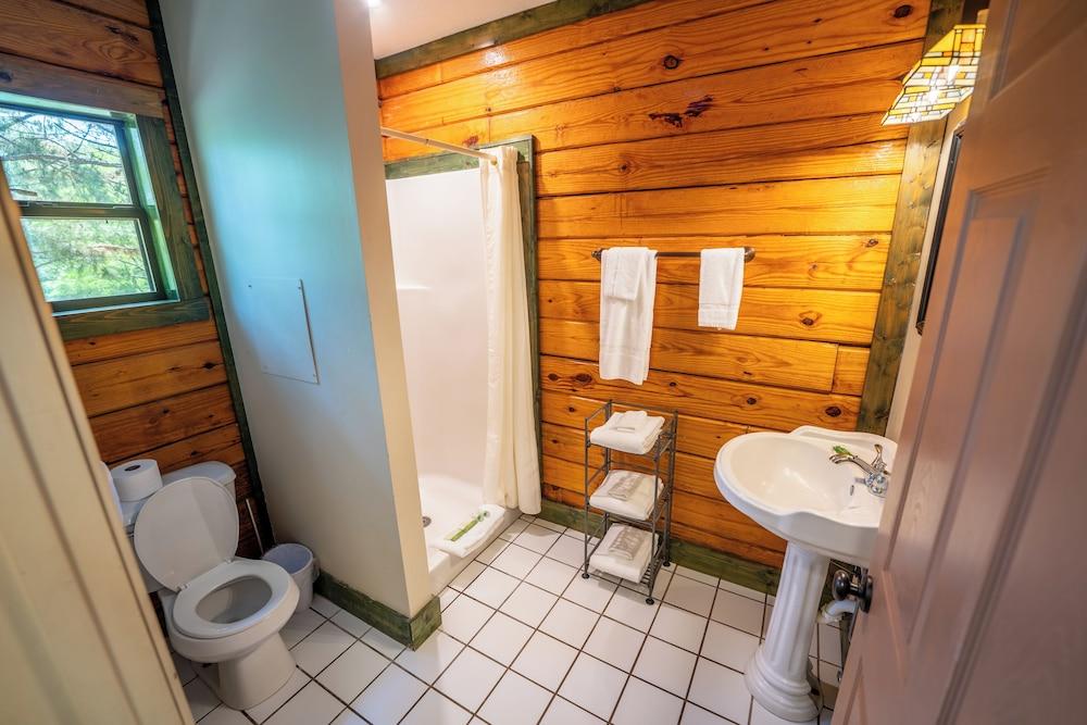 Fishtale Lodge photo 46