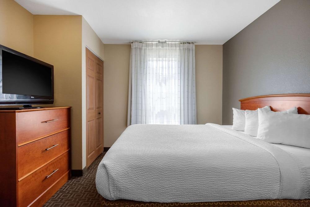 Suburban Studios Birmingham Homewood I-65 photo 14