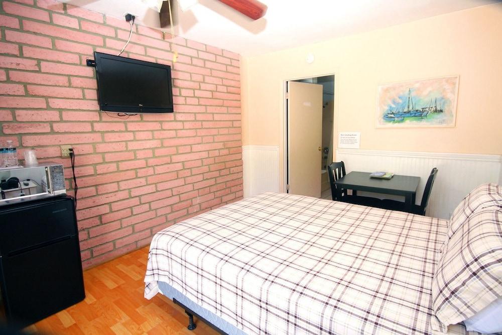 Conch On Inn Motel photo 15