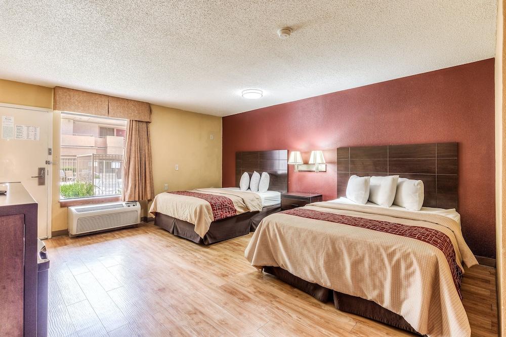 Red Roof Inn Amarillo West photo 17