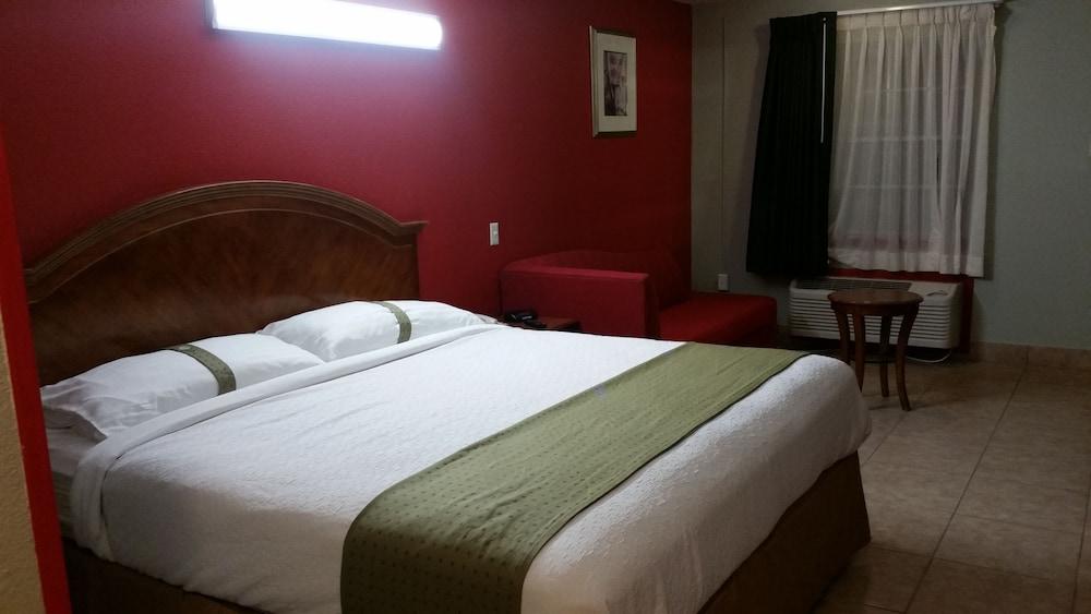 Texas Inn North Brownsville photo 4
