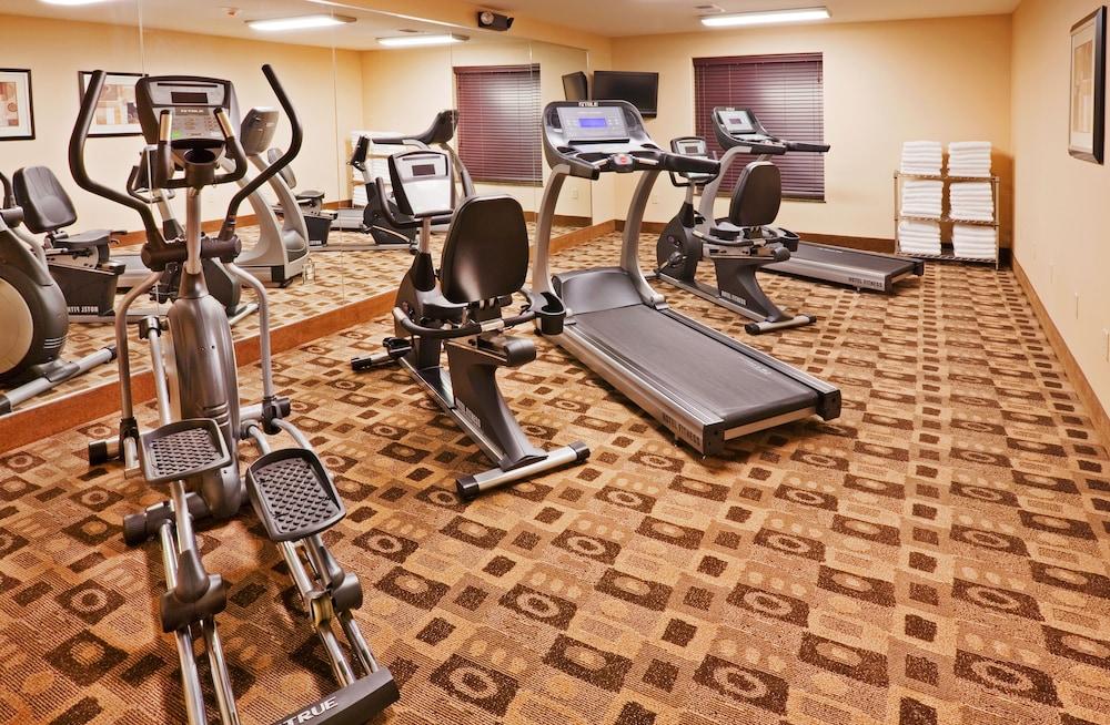 Holiday Inn Express Hotel & Suites Pauls Valley by IHG photo 27