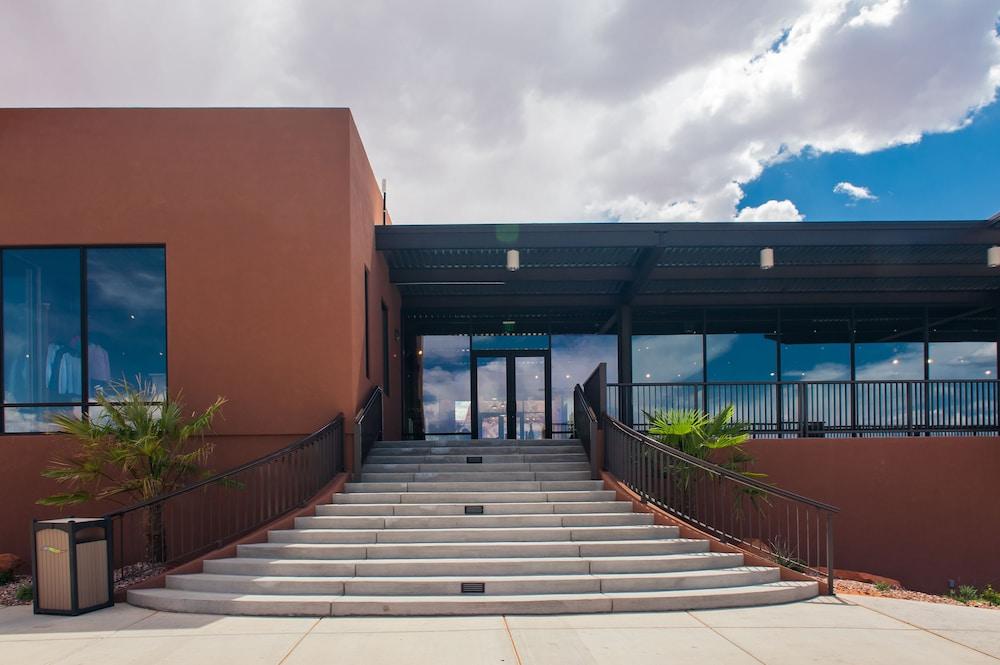 Vacation Rentals at Sand Hollow Resort photo 63