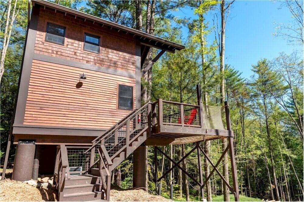 Forest Hill Lodge & Cabins photo 1