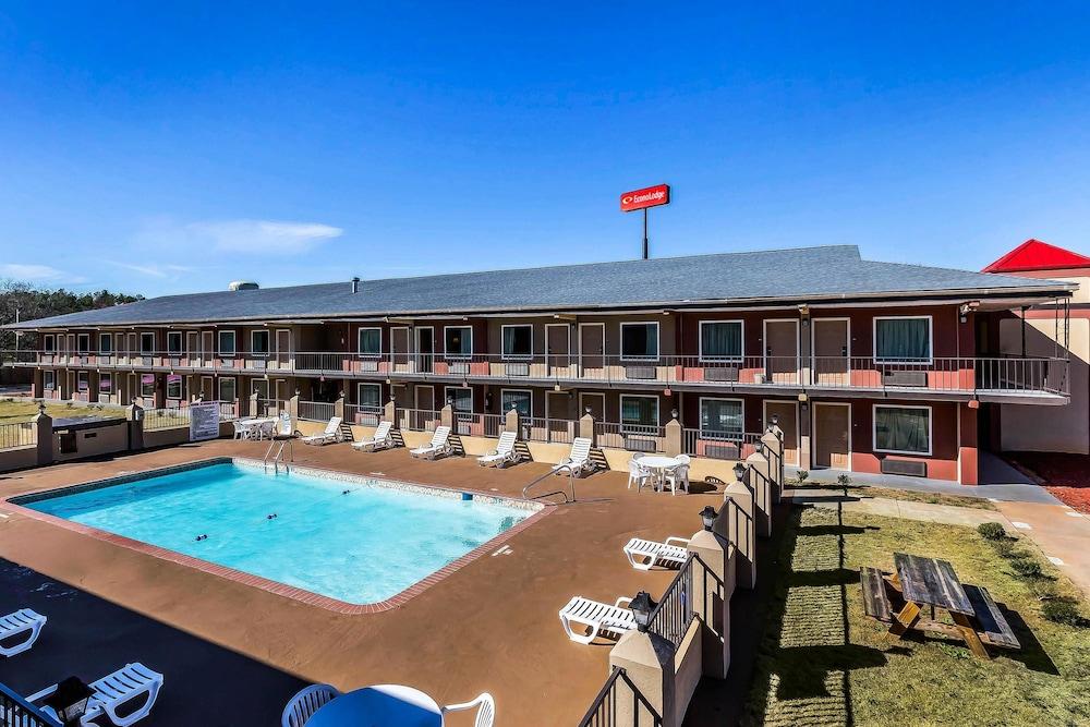 Econo Lodge Lavonia I-85 photo 31