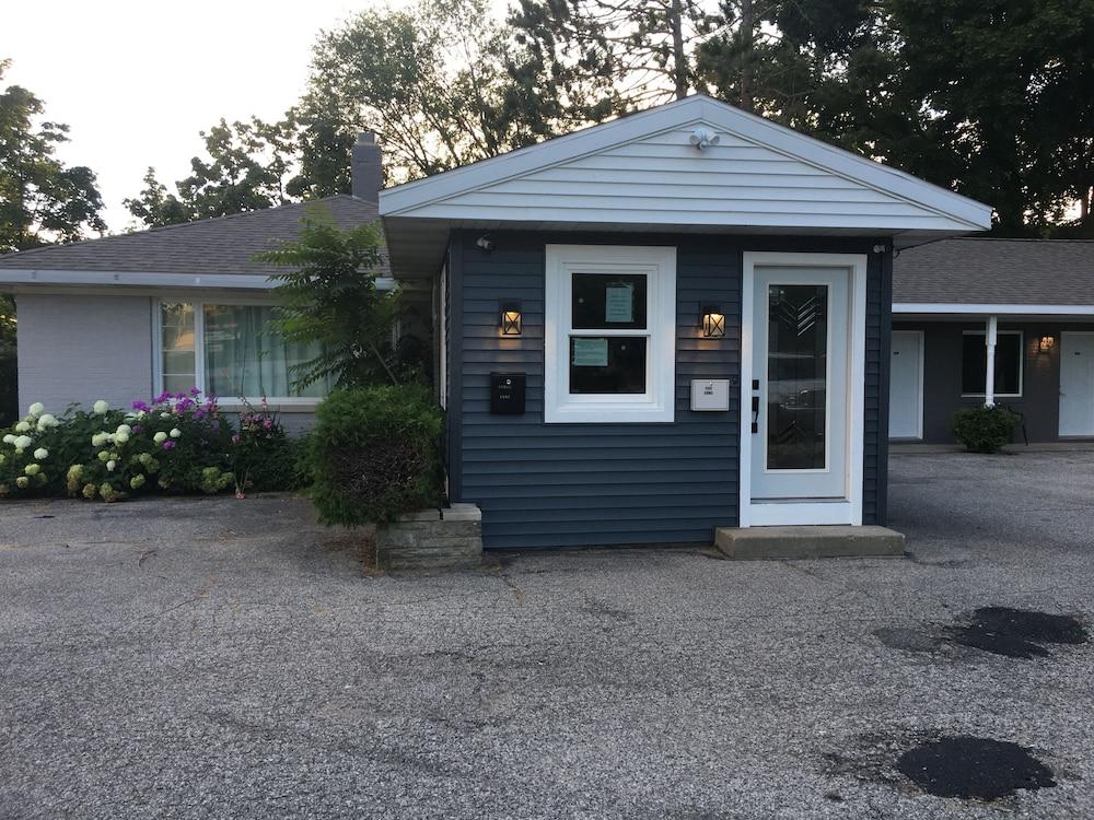 Lake Land Inn photo 10