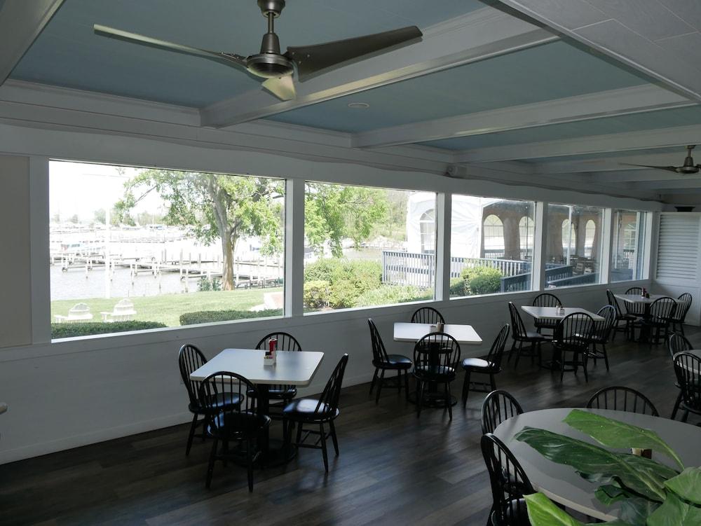 The Lodge at Great Oak Landing photo 24