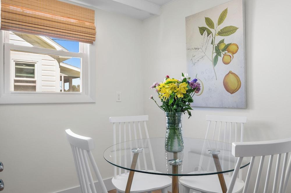 Marina Bay Cottages photo 41