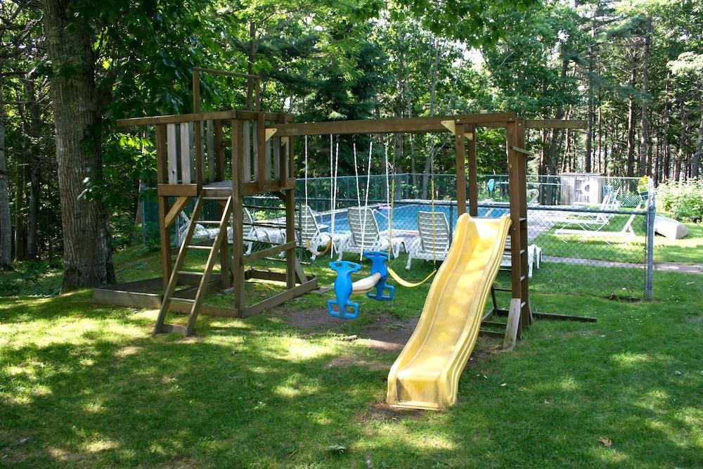 Hinckley's Dreamwood Cottages photo 18