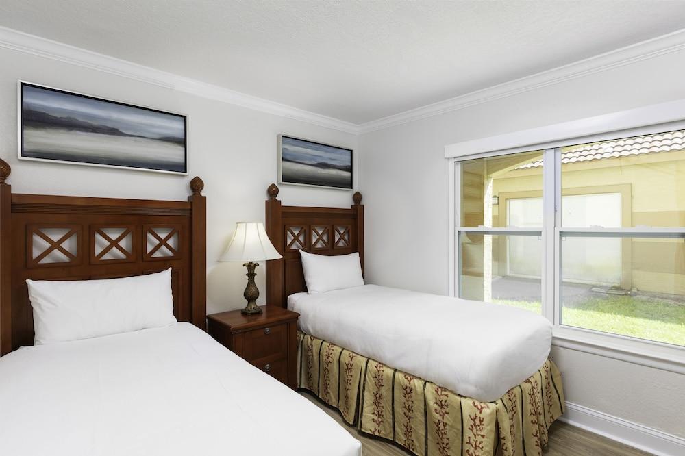 Westgate Blue Tree Resort in Lake Buena Vista photo 5