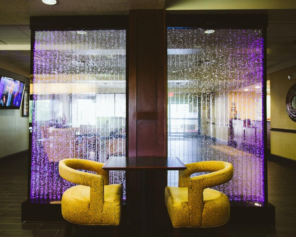 Hampton Inn Oklahoma City/Edmond photo 32