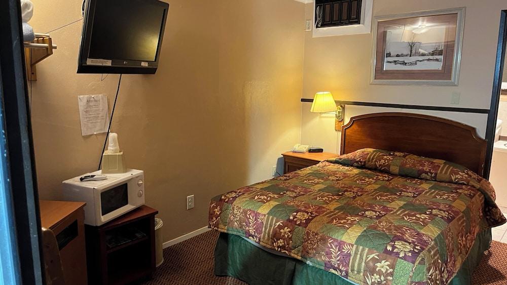 Jumping Frog Motel photo 16