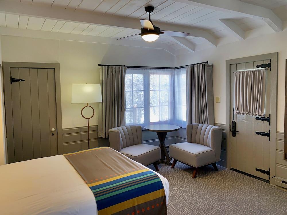 Bright Angel Lodge – Inside the Park photo 5