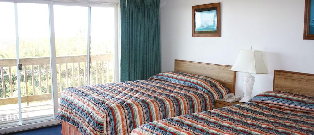 Cape View Motel photo 33