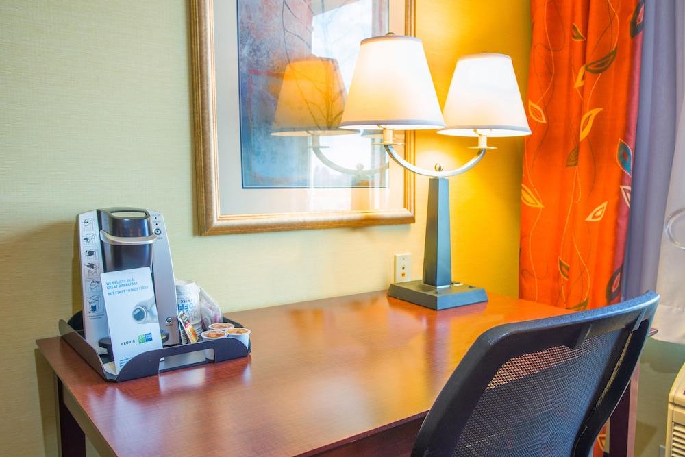 Holiday Inn Express & Suites Richland by IHG photo 11