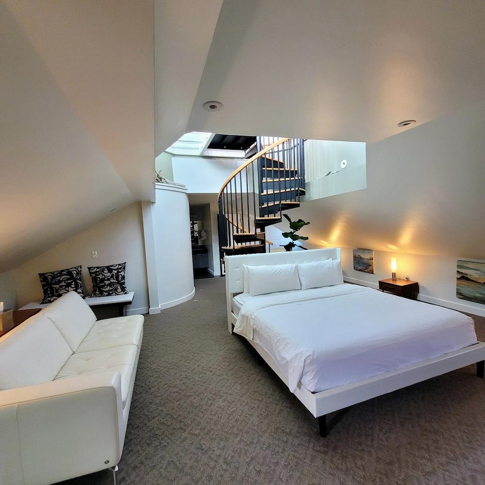 Stone House Inn photo 70