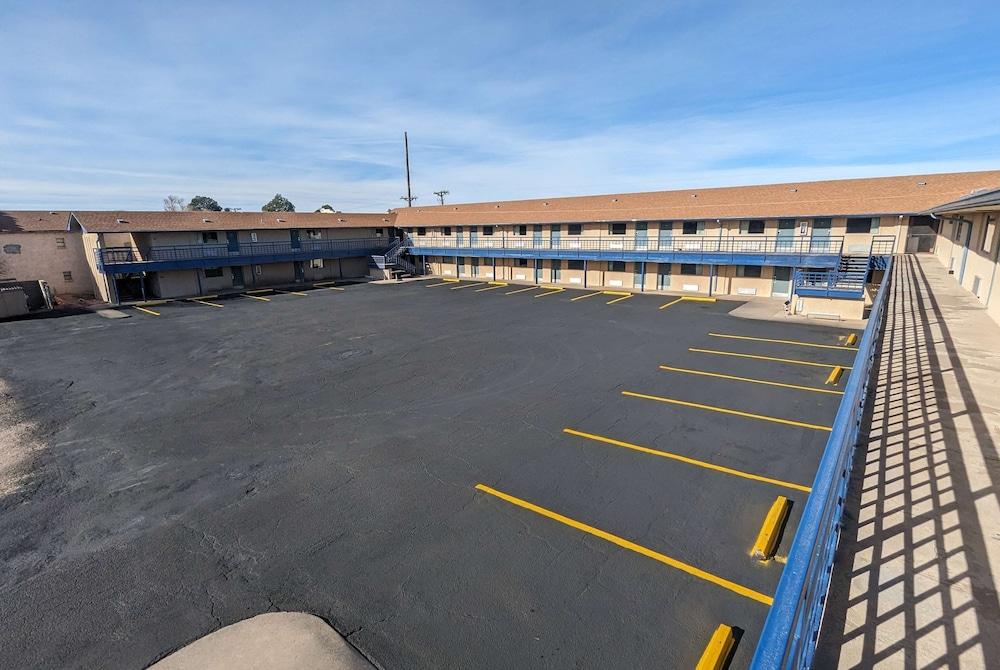 Travelodge by Wyndham Clovis photo 10