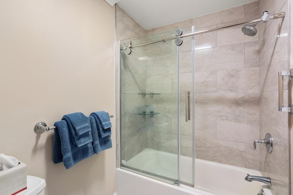 Guest House Suites photo 12