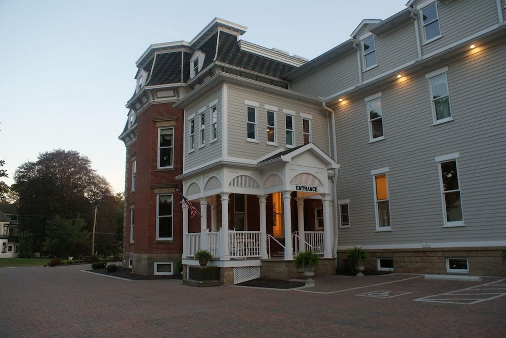 Steele Mansion photo 66