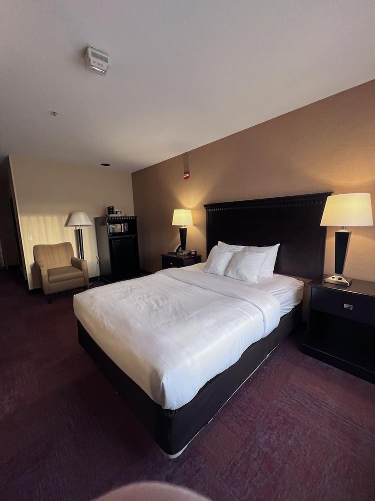 Spark by Hilton Woburn Boston photo 16