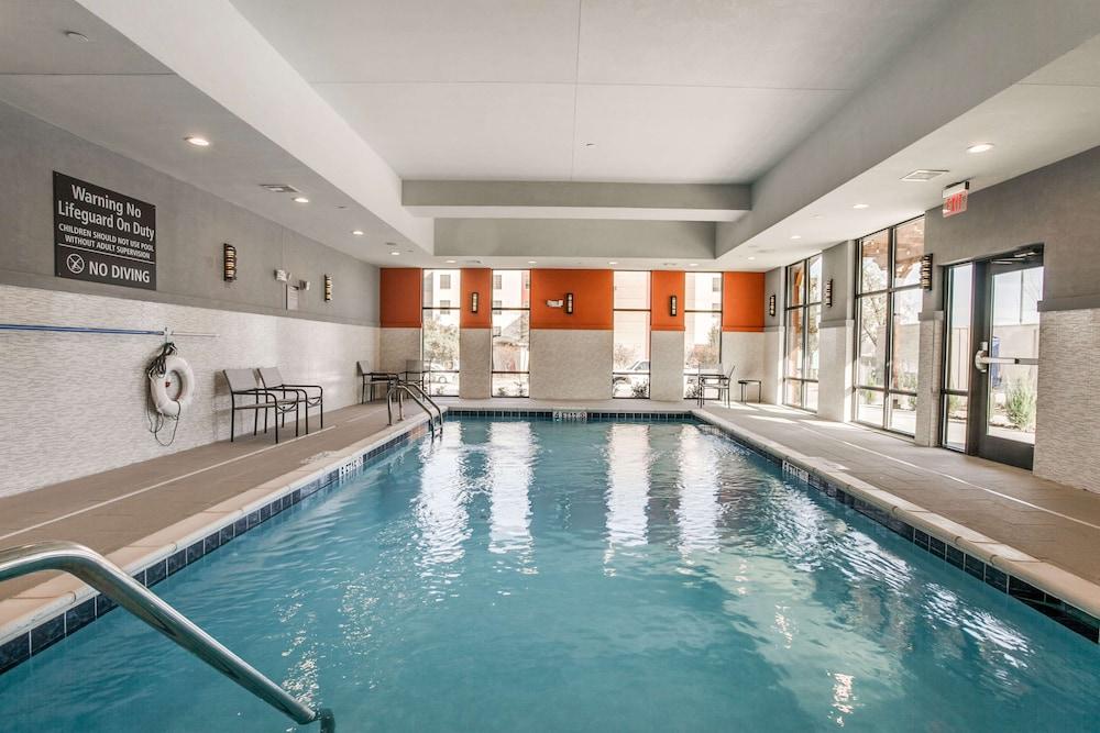 Hampton Inn & Suites North Dallas Central Expy photo 25