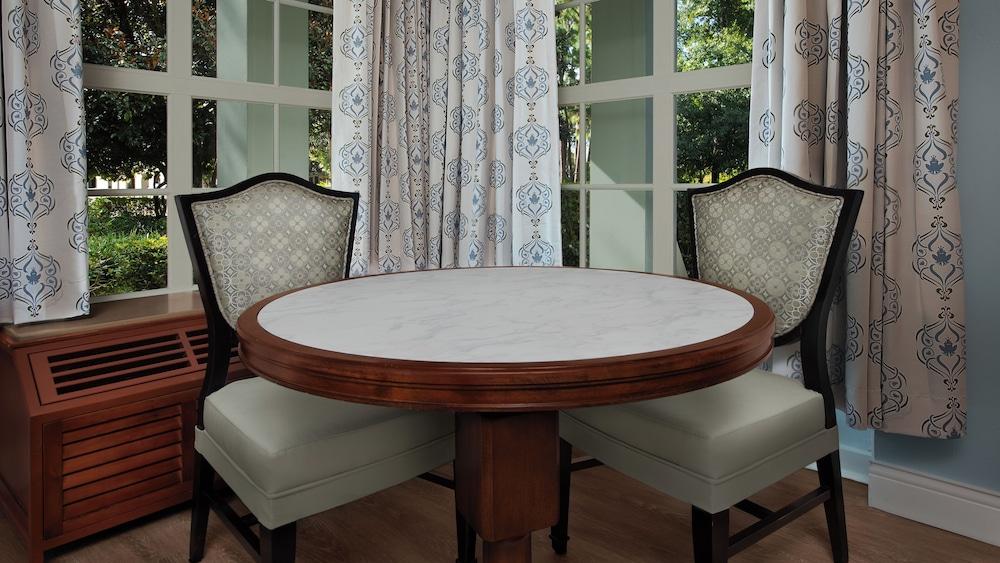 Disney's Port Orleans Resort - Riverside photo 4