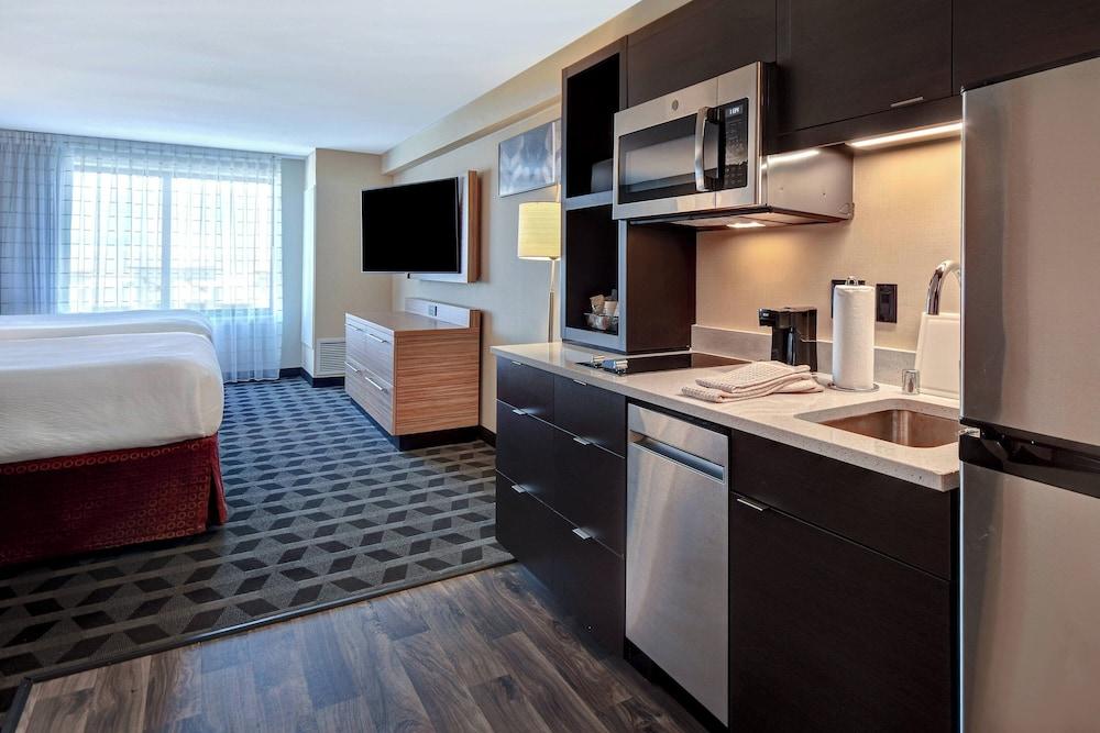 TownePlace Suites by Marriott Las Vegas Airport South photo 20