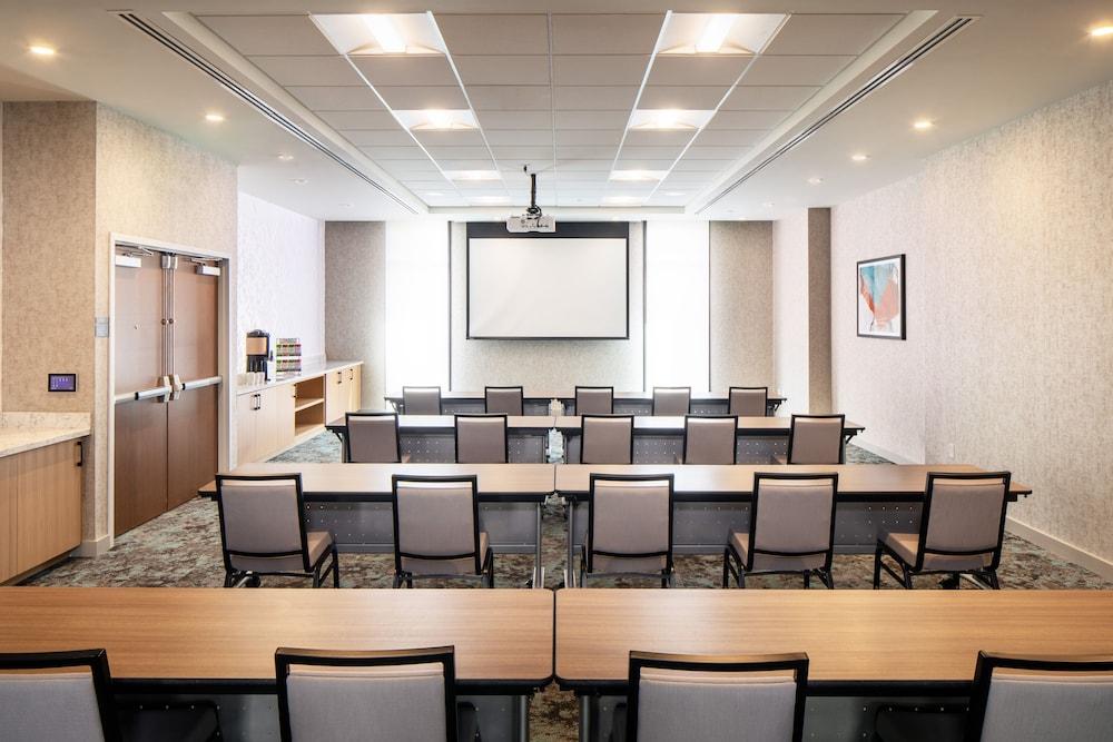 Hyatt House North Scottsdale photo 26