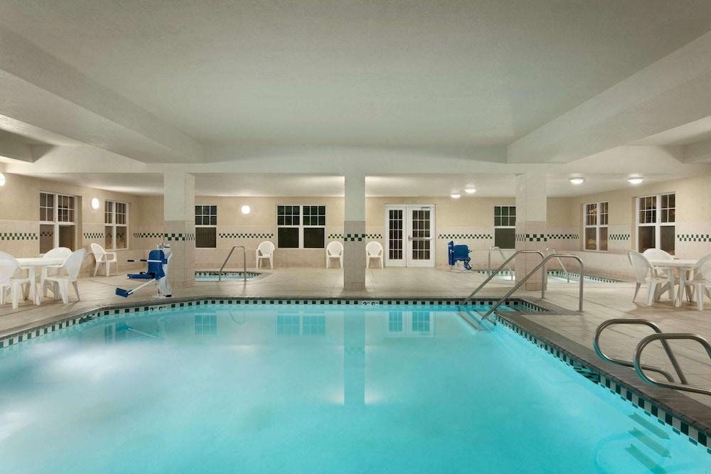Country Inn & Suites by Radisson, Boise West - Meridian photo 15