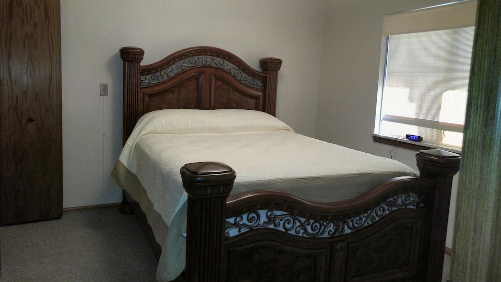 Lewellen Lodge photo 7