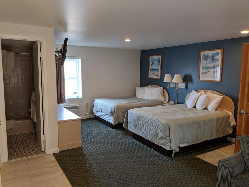 Crystal Sands Motel photo 5