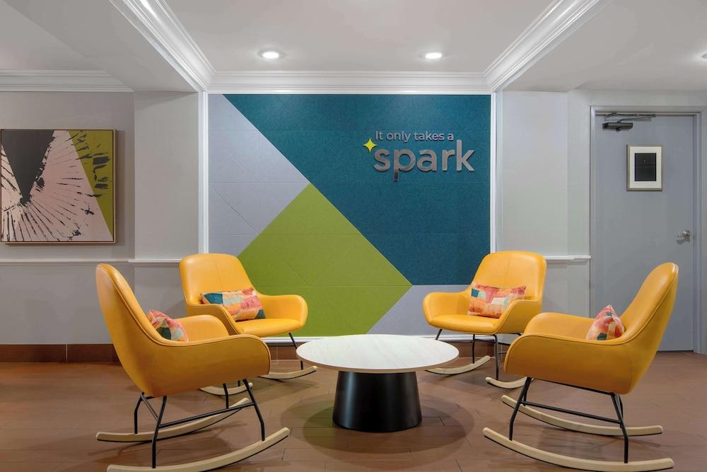 Spark by Hilton Montgomery EastChase photo 4