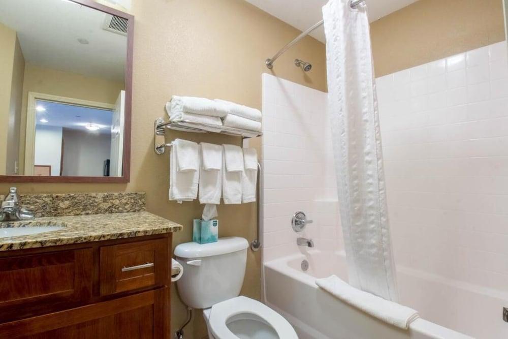 Western Slope suites photo 23
