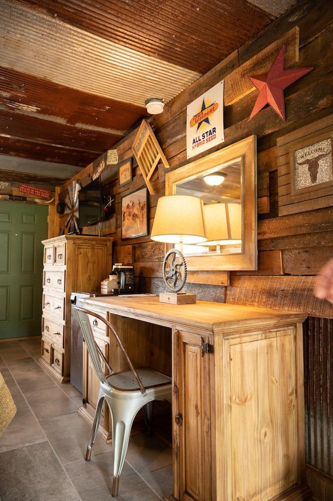 Flat Creek Lodge photo 5