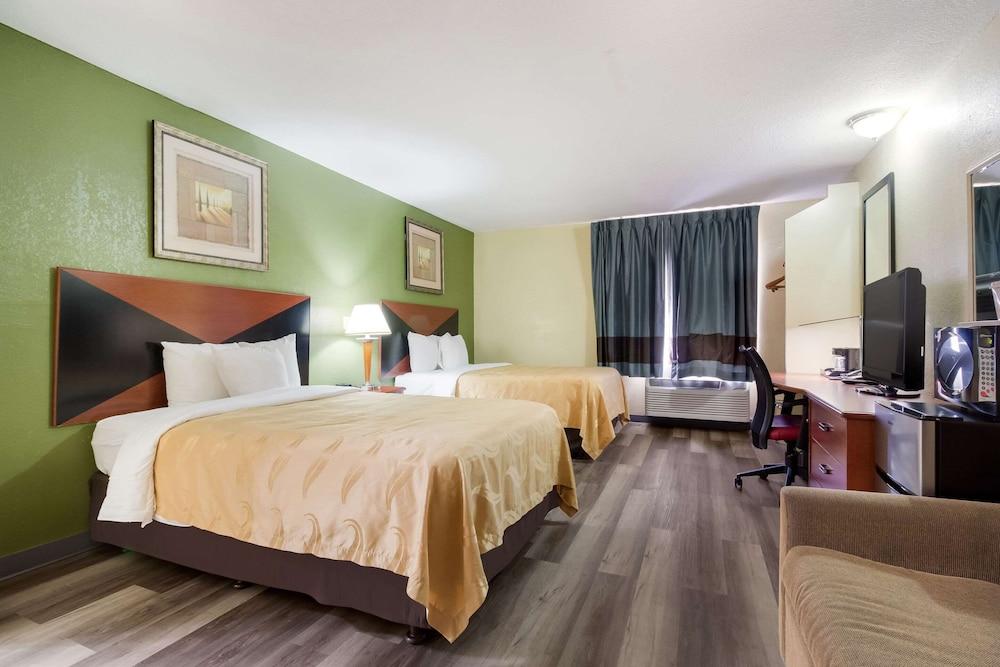 Quality Inn Baytown - Houston East photo 46