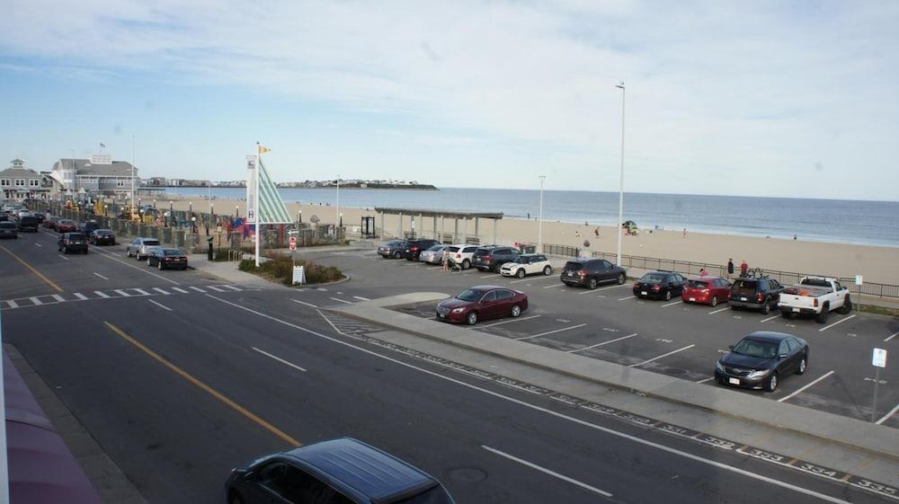 Atlantic Sands photo 9