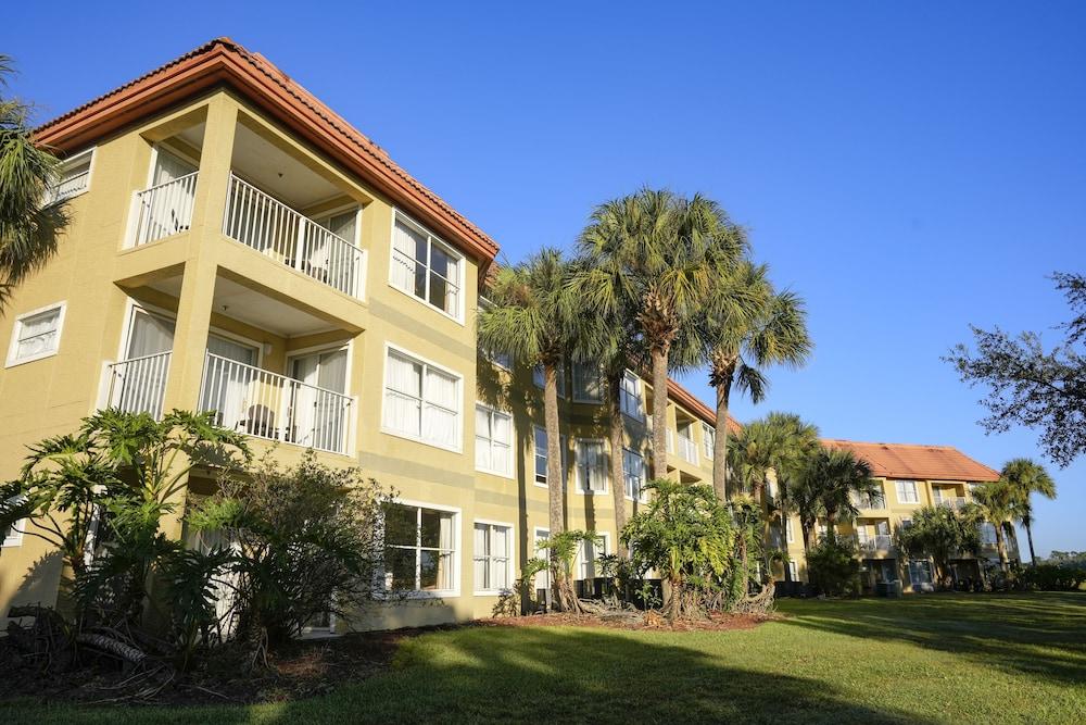 Parc Corniche Condominium Suite Hotel photo 60