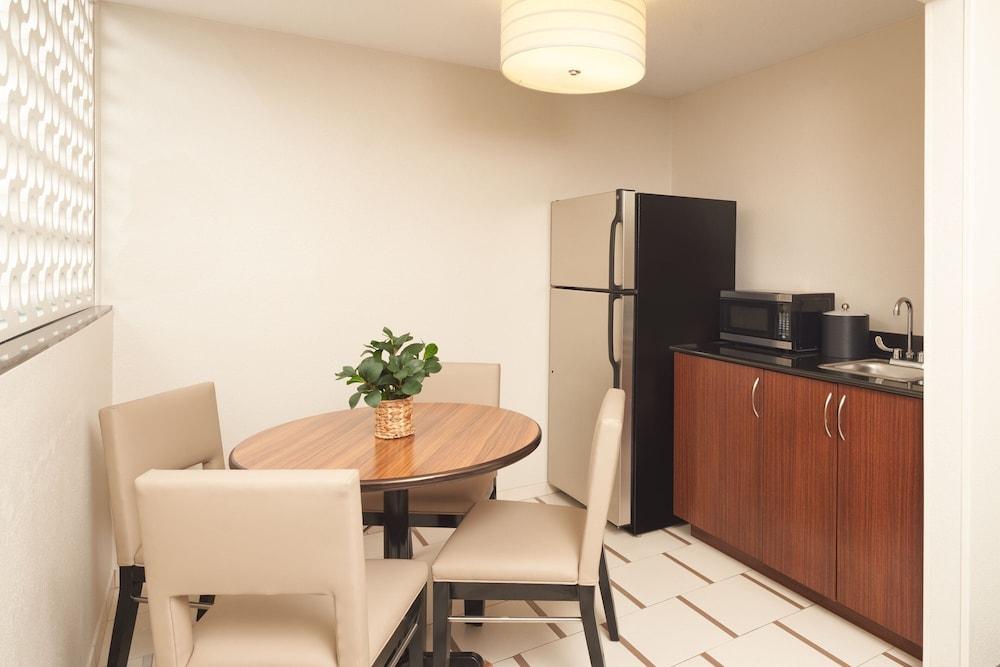 Fairfield Inn & Suites Orlando Int'l Drive/Convention Center photo 9