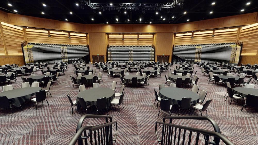 Emerald Queen Hotel and Casino - Tacoma photo 30