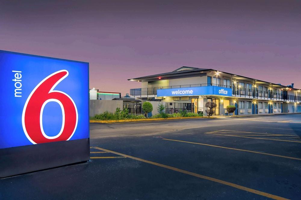 Motel 6 Jonesboro, AR photo 1