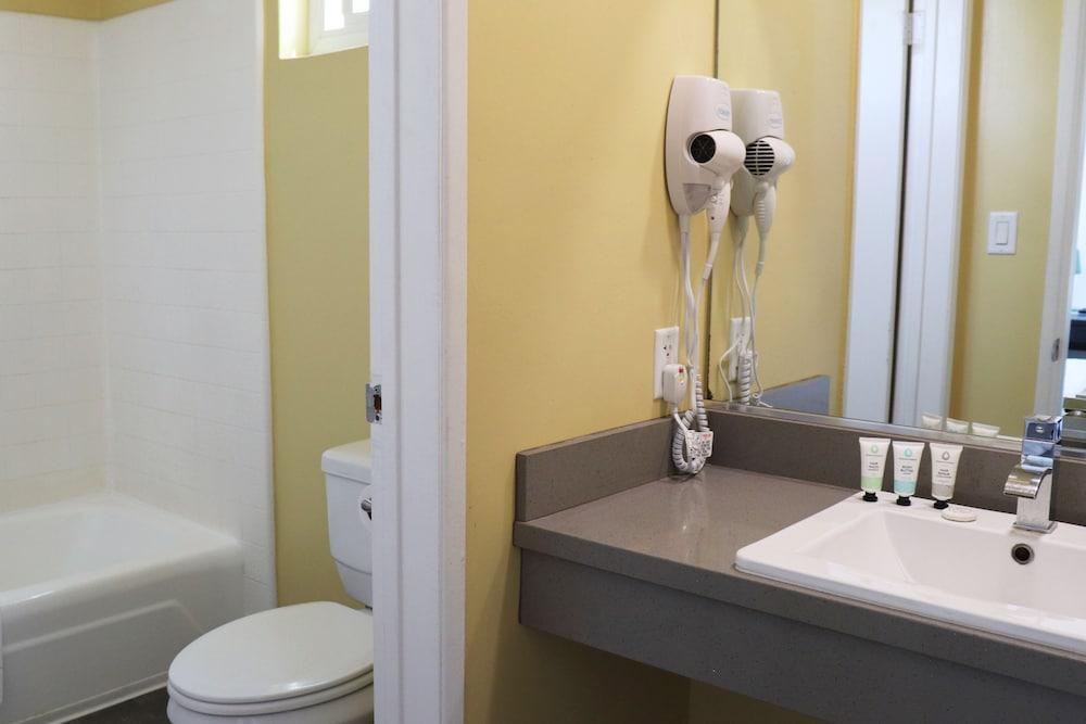 Hometel Suites - Los Angeles (Koreatown) photo 15