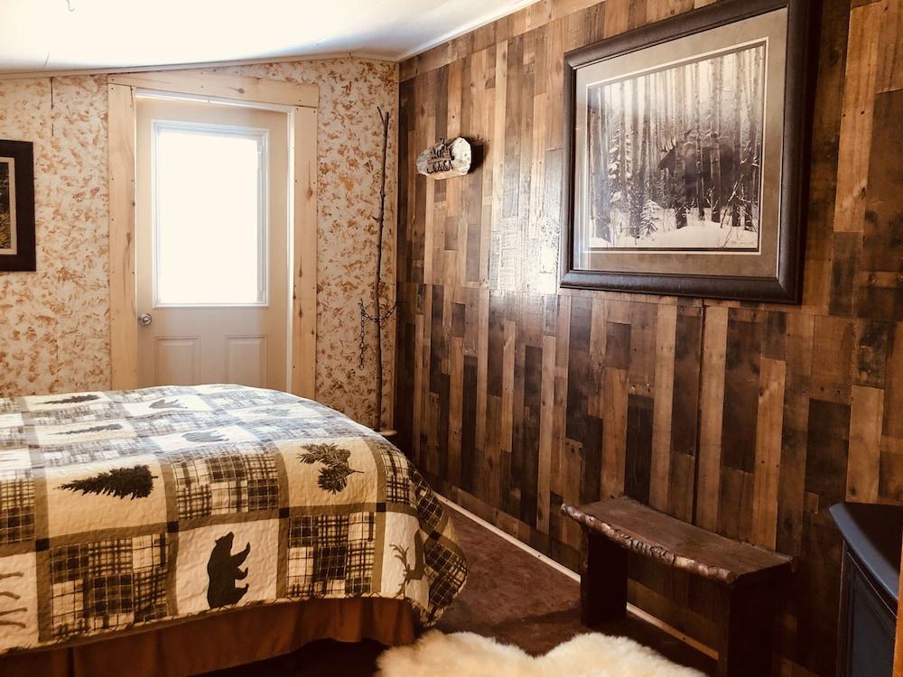 Wrangell Mountain Lodge photo 66