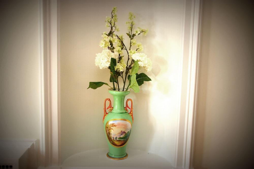 Governor's Mansion Inn photo 5