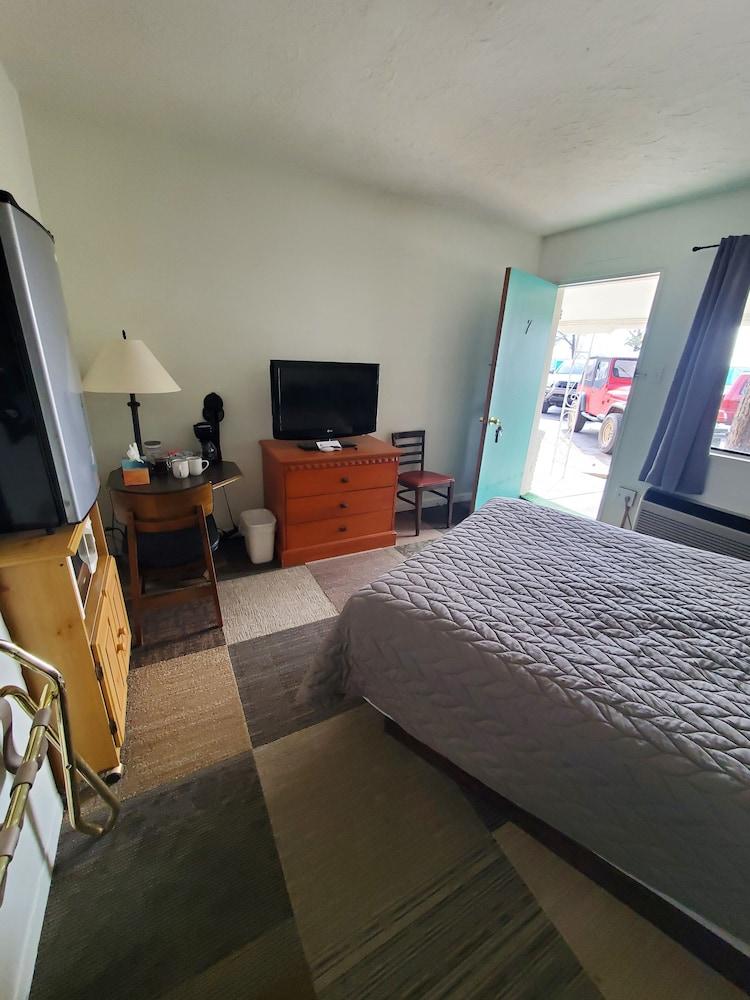 Southwest Motel photo 7