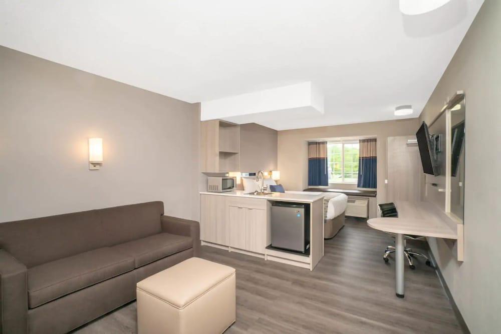Quality Inn & Suites Nashville - Bellevue photo 14