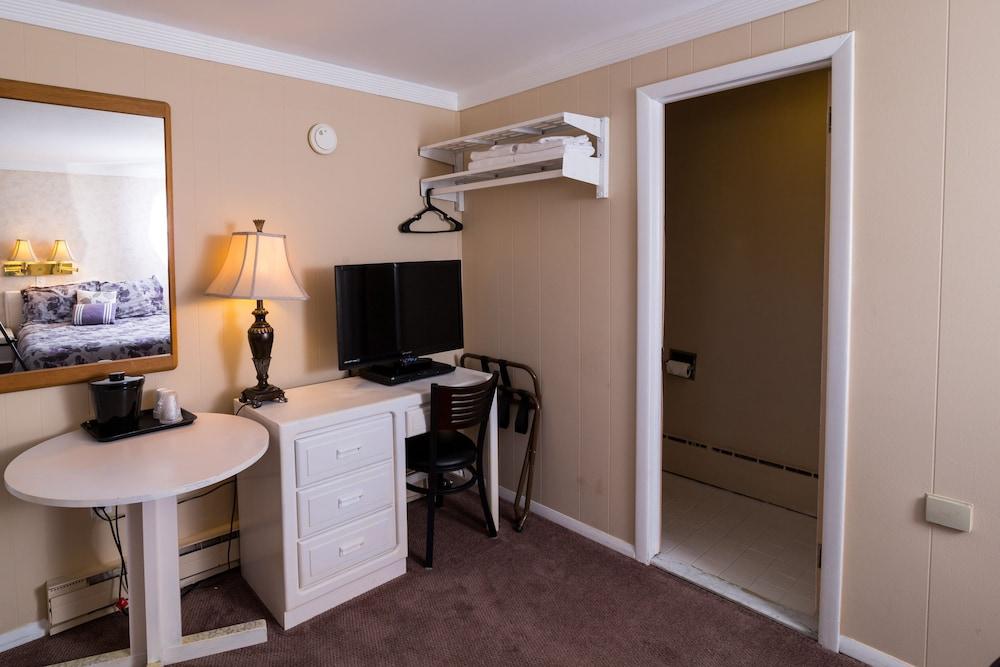 Lake Harmony Inn photo 54
