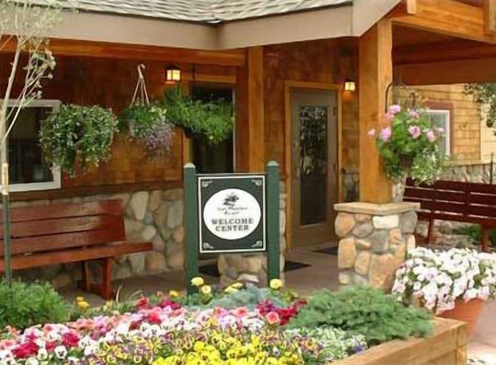 Swan Mountain Resort photo 35