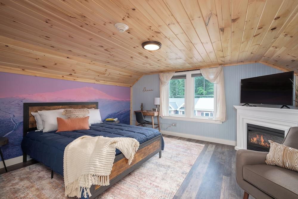 TuckAway Suites at East Branch photo 11